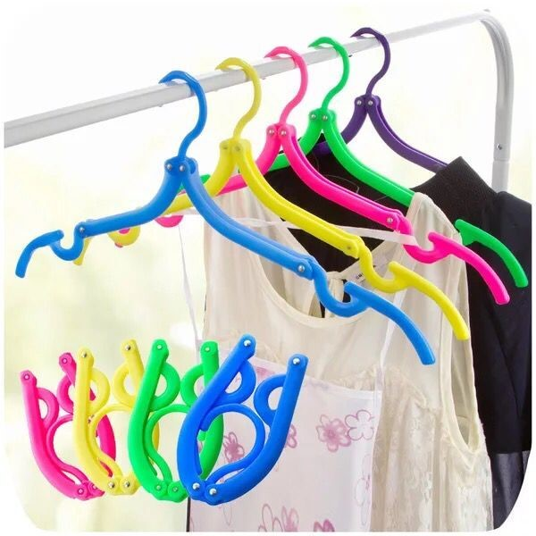 5 PCS FOLDABLE MULTI-FUNCTIONAL CLOTHES HANGER FOR TRAVEL & HOME ORGANIZING